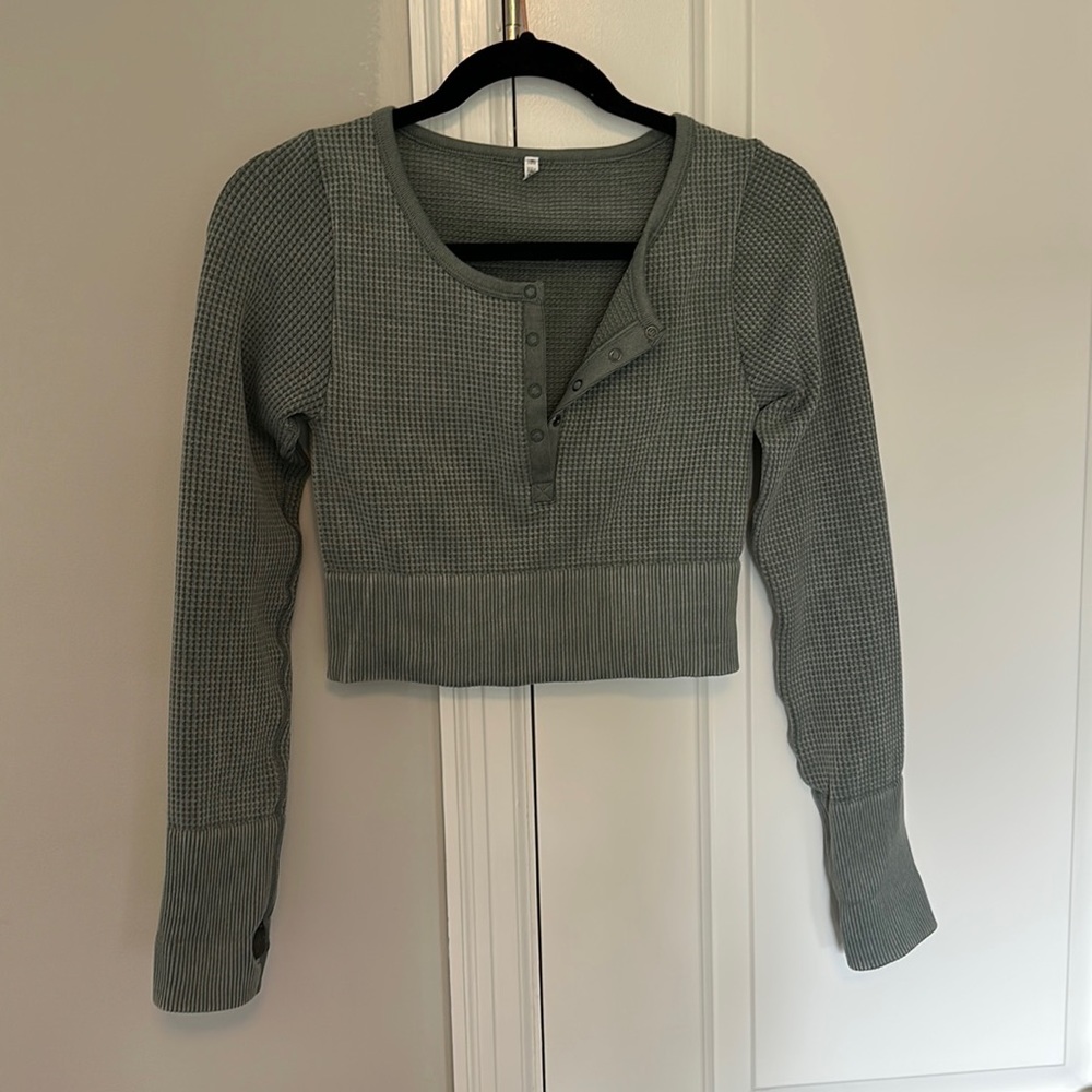 Aerie seamless waffle knit Henley